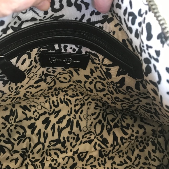 *SOLD* Jessica Simpson Handbag, Blk/Wht Snakeskin - Picture 12 of 13